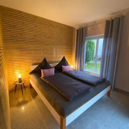 1 Apartment *